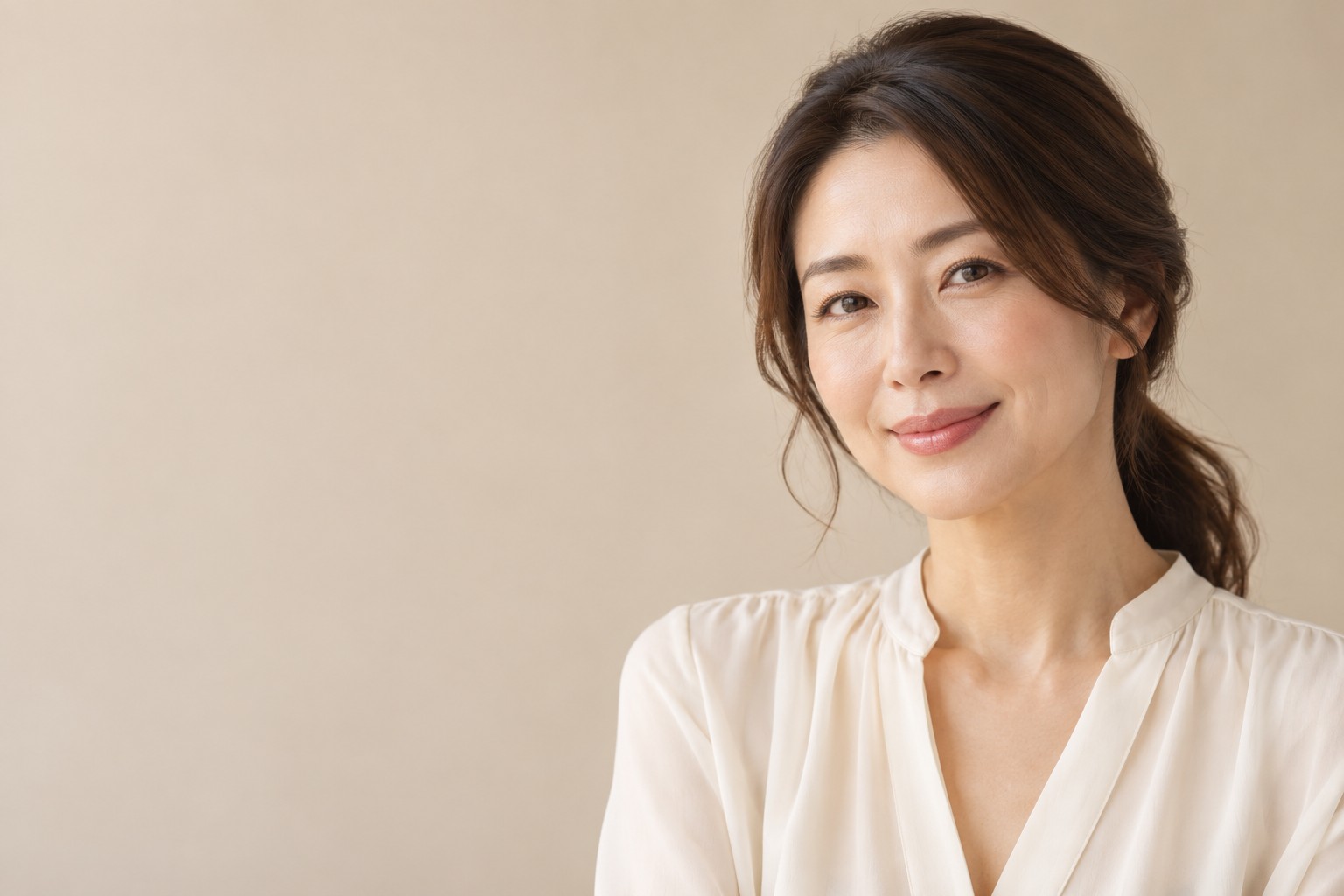 표정주름 보톡스 페이지 여성 모델